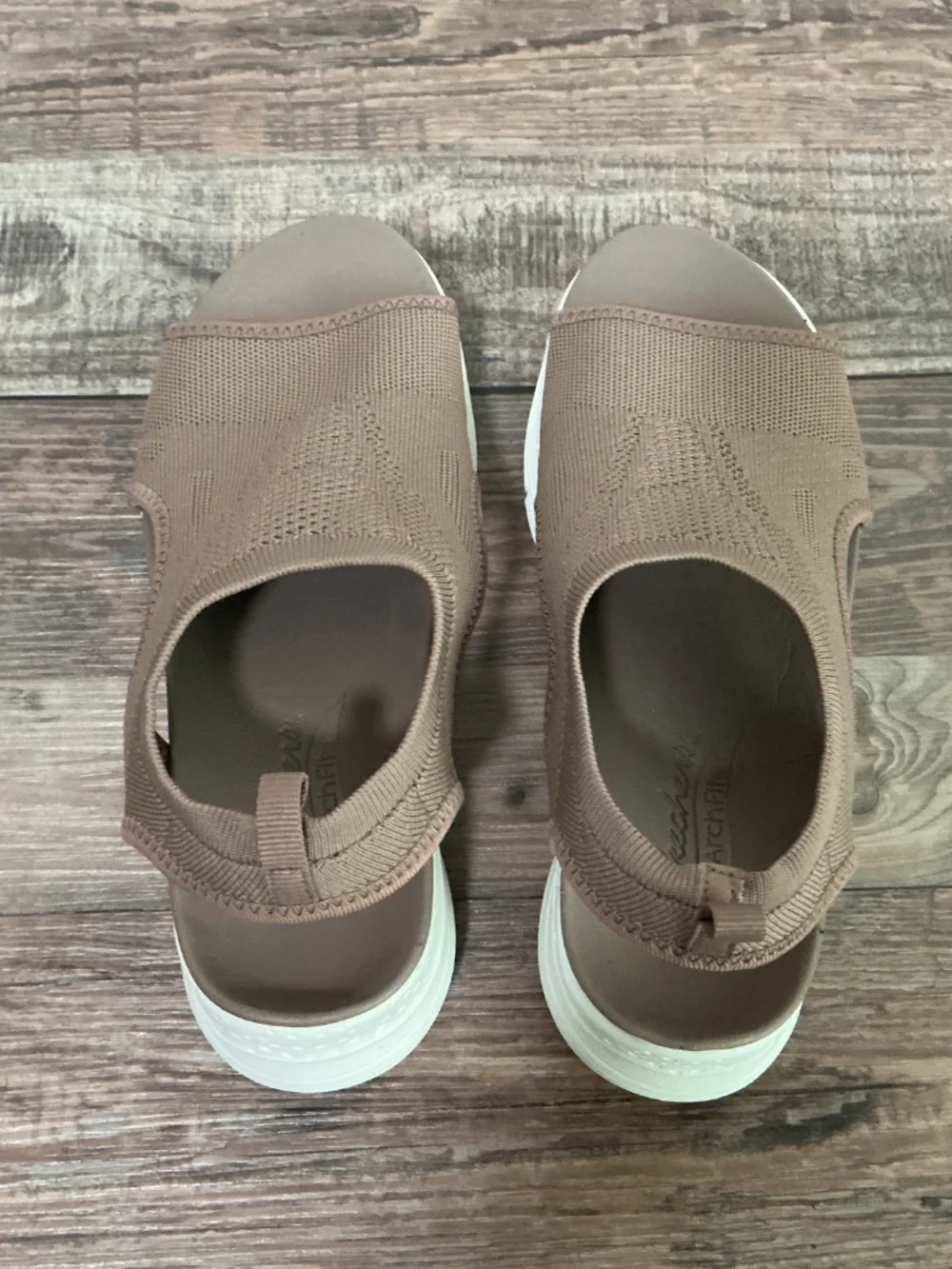 Skechers Arch Fit City Catch Sandals - 6 - Picture 2 of 10
